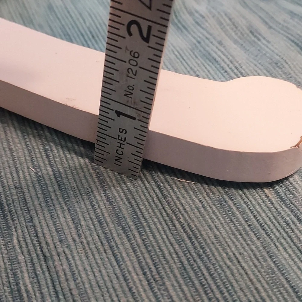 ARTMINDS White Wood Letter 